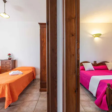 House And Apts. - Sardinien 35758