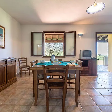 House And Apts. Siniscola - Sardinien 35758 شقة سانتا لوسيا