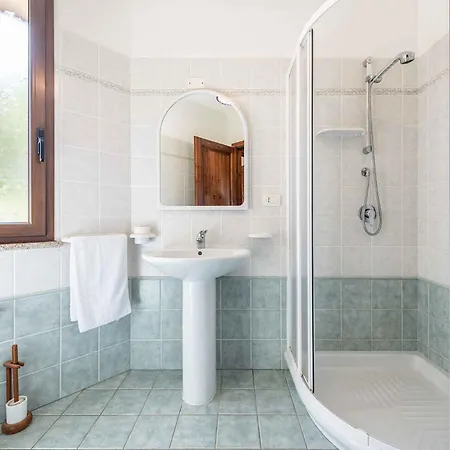 House And Apts. Siniscola - Sardinien 35758 *