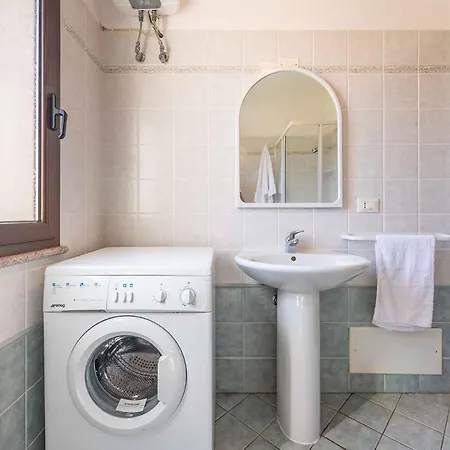 House And Apts. Siniscola - Sardinien 35758 * סנטה לוצ'יה