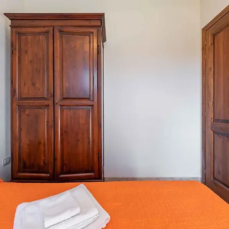 House And Apts. Siniscola - Sardinien 35758 דירה סנטה לוצ'יה