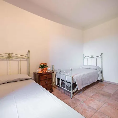 House And Apts. Siniscola - Sardinien 35758 דירה סנטה לוצ'יה