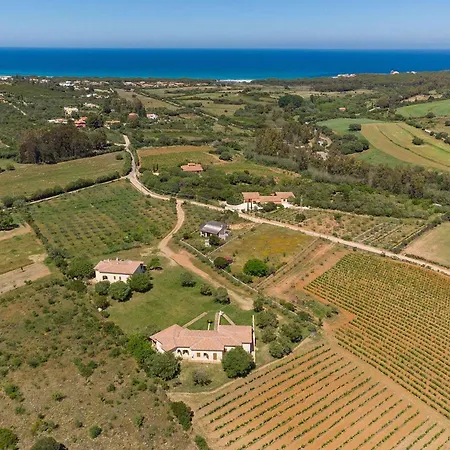 House And Apts. - Sardinien 35758 Siniscola