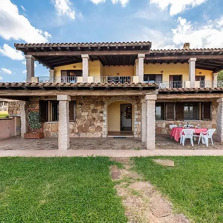 Prázdninový dům House And Apts. - Sardinien 35758 Siniscola
