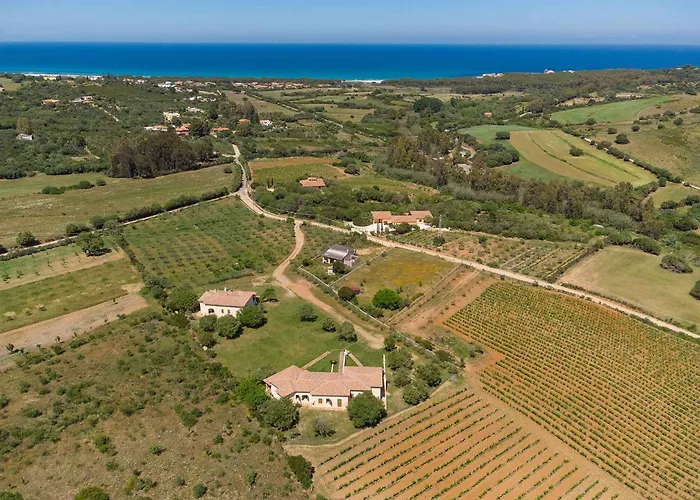 House And Apts. - Sardinien 35758 Siniscola
